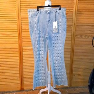 NWT Almost Famous Ultra High Rise Flare size 18 Ripped holes in front